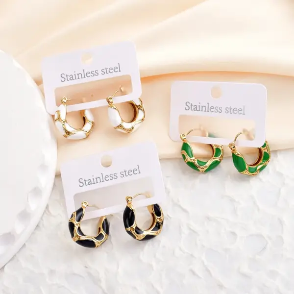 Wholesale Ion Plating (IP) 18K Gold Plated Circle 304 Stainless Steel Retro Classic Style Waterproof Non Tarnish Earrings