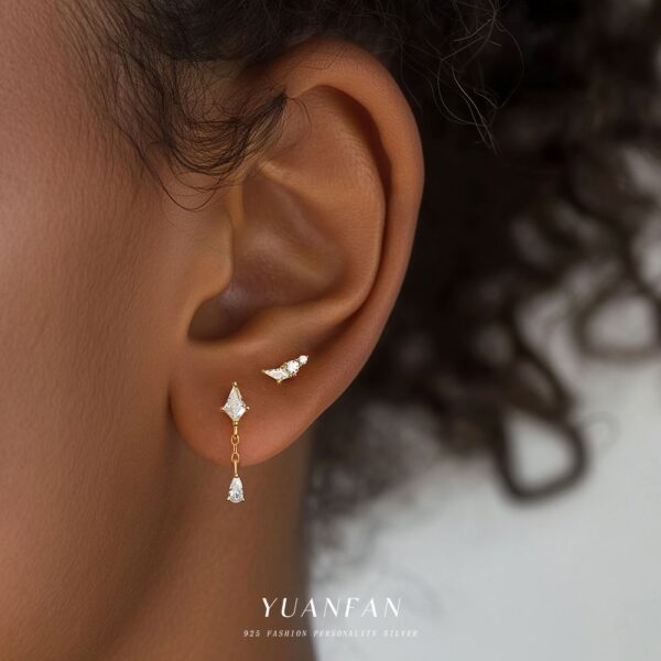 Wholesale Zircon round head earrings