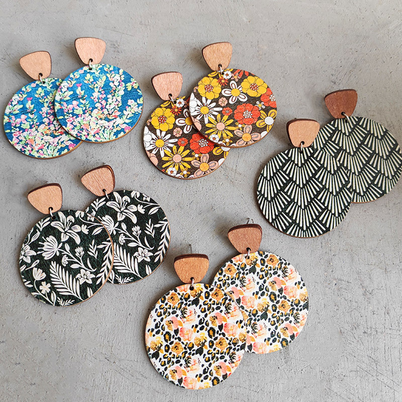 Wholesale Vintage Floral Wood Earrings Bohemian Earrings