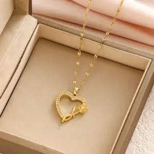 6252 Gold Heart-shaped Rose