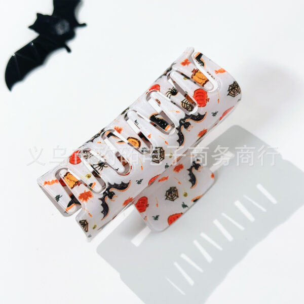 Wholesale Cross-Border New Halloween Grabber Skull Bat Ghost Square Hairpin Funny Shark Clip European and American Hair Accessories