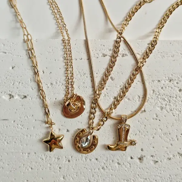 Ion Plating (IP) 18K Gold Plated Star Boots 201 Stainless Steel 304 Stainless Steel Casual Elegant Streetwear Waterproof Non Tarnish 201 Stainless Steel Lobster Trigger Clasp Closure Pendant Necklace