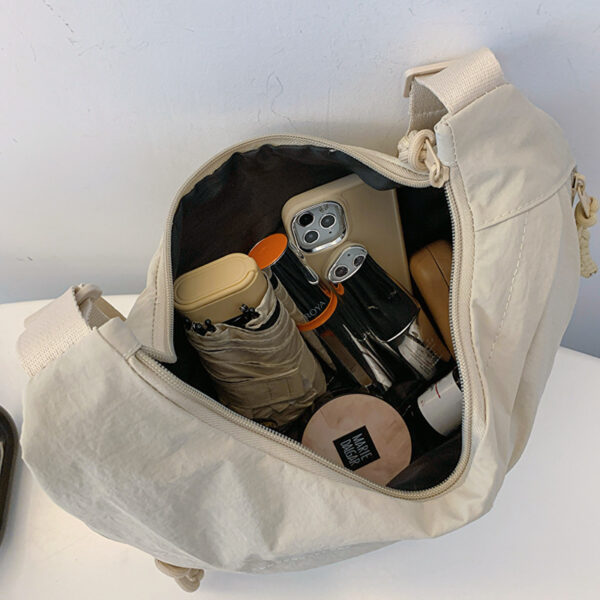 Wholesale 2025 Summer New Versatile Shoulder Bag Travel Crossbody Bag Washed Wrinkled Nylon Retro Casual Lightweight Dumpling Bag