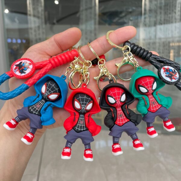 Wholesale Spider-Man Keychain Cartoon Doll Trendy Cool Male Student Schoolbag Pendant Car Key Chain Doll Machine Small Gift