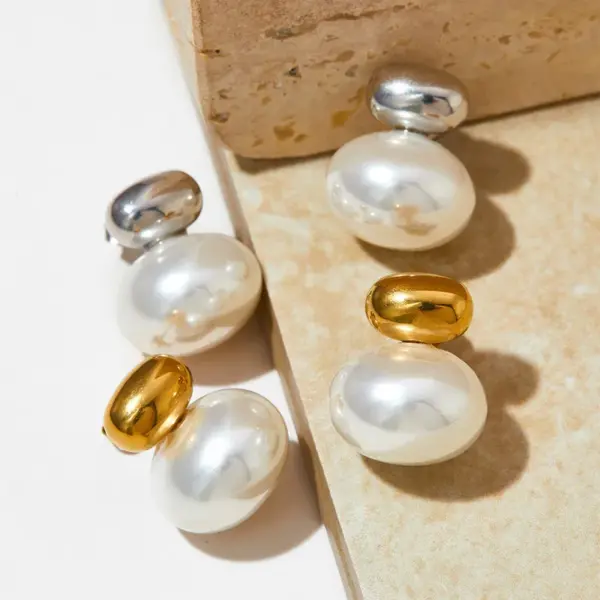 1 Pair Elegant Simple Style Oval Plating Inlay 304 Stainless Steel Pearl 16K Gold Plated White Gold Plated Gold Plated PVD Coated Ear Studs
