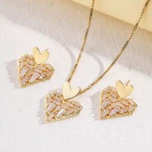Set A26 (Two-piece Set Gold )