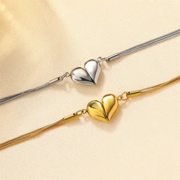 Wholesale Heart Shape Stainless Steel Titanium Steel Cute Sweet Pendant Necklace