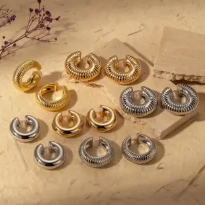 Wholesale 1 Pair Vintage Style French Style Simple Style C Shape Copper Earrings