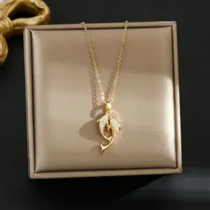 8310-Gold