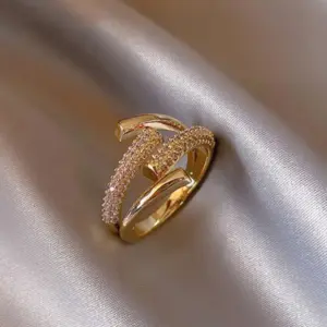 Z0046 Ring-Gold / Adjustable Opening