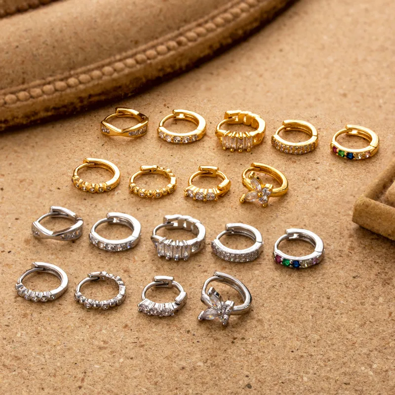 Wholesale 1 Piece Simple Style Classic Style Geometric Plating Inlay Copper Zircon 18k Gold Plated Ear Studs
