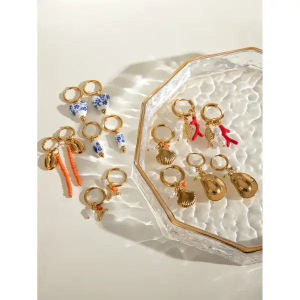 304 Stainless Steel Flower PVD Coated 18K Real Gold Plated Real Gold Plated Simple Style Classic Style Waterproof Non Tarnish Earrings