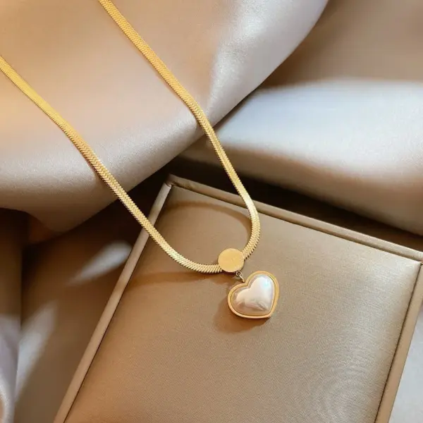 Wholesale Fashion Heart Shape Titanium Steel Inlay Pearl Earrings Necklace