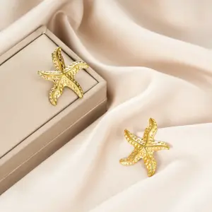E1375-A (Gold Stud Earrings Pairs)