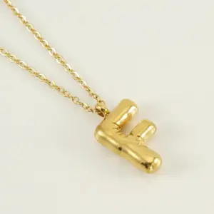 Letter F [Gold] / 18K