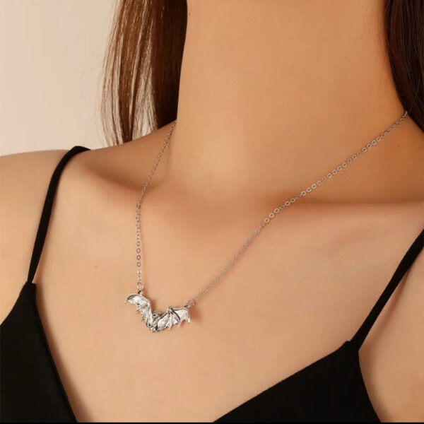 Wholesale Cross Border Black Bat Chain Necklace Halloween Gothic Punk Vampire Black Jewelry Horror Necklace