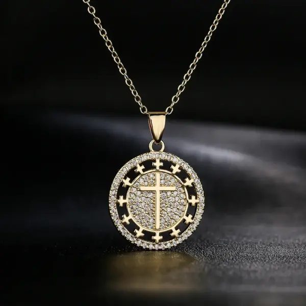 Religious Jewelry Copper-plated 18k Gold Zircon Cross Pendant Necklace
