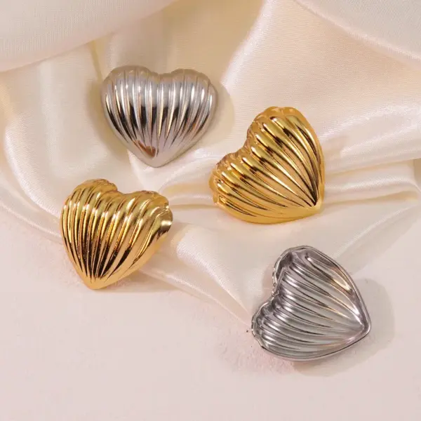 Wholesale 1 Pair Sweet Heart Shape 304 Stainless Steel Electroplating Ear Studs