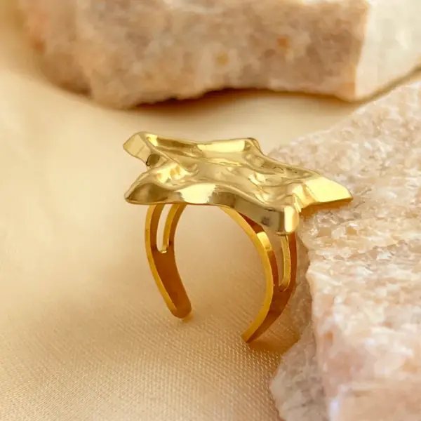 Wholesale PVD Coated Real Gold Plated 18K Gold Star 304 Stainless Steel Elegant Glam Waterproof Non Tarnish Open Rings