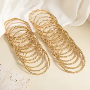 Wholesale Punk Simple Style Round 304 Stainless Steel Plain Bracelet In Bulk