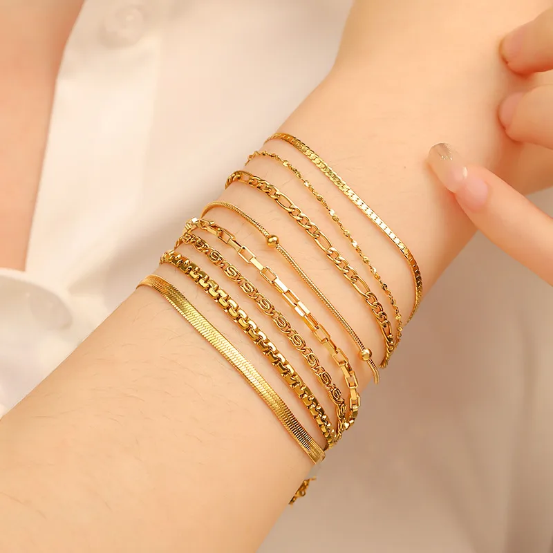 Wholesale Hot-Selling Titanium Steel Bracelet For Women, Versatile Electroplated Non-Fading Gold Color Snake Bone Bracelet, Stainless Steel Bracelet