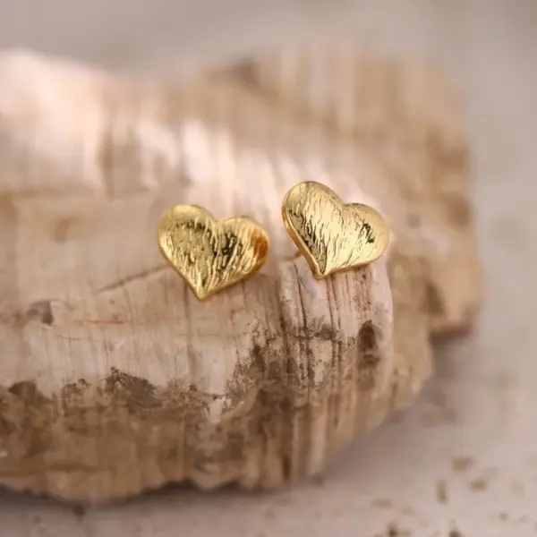 Wholesale 304 Stainless Steel Triangle Geometric Flower Electroplating Golden Plated Elegant Classic Style Ear Studs