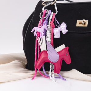 Rose red pegasus + 3 miu lanyards + purple horse + purple bow