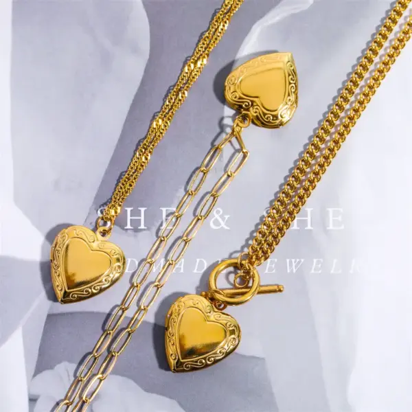 201 Stainless Steel 304 Stainless Steel Fashion Plating Heart Shape Pendant Necklace