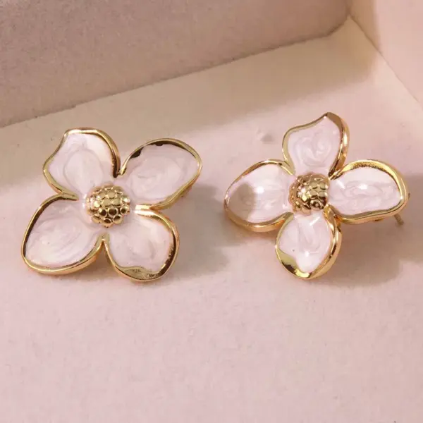 304 Stainless Steel Plastic Flower Electroplating Imitation Gold Fairy Style Cute Sweet Ear Studs