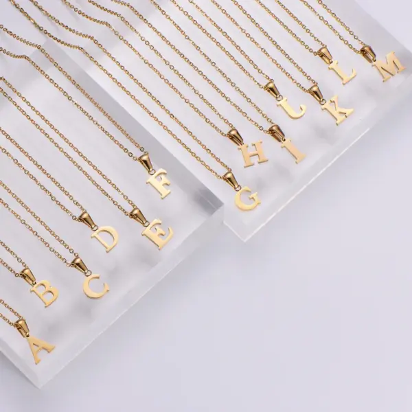 PVD Coated 18K Gold Plated Letter 304 Stainless Steel Simple Style Waterproof Non Tarnish Pendant Necklace