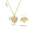 Wholesale PVD Coated Real Gold Plated 18K Gold Flower Butterfly Stainless Steel Sweet Waterproof Non Tarnish Titanium Steel Pendant Necklace