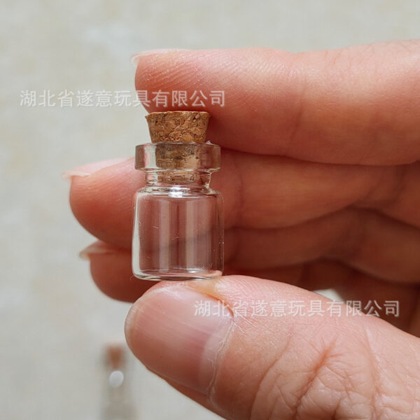 Wholesale dollhouse dollhouse Mini Pocket Toy Accessories Artificial Scene Ornaments Miniature Glass Small Bottle