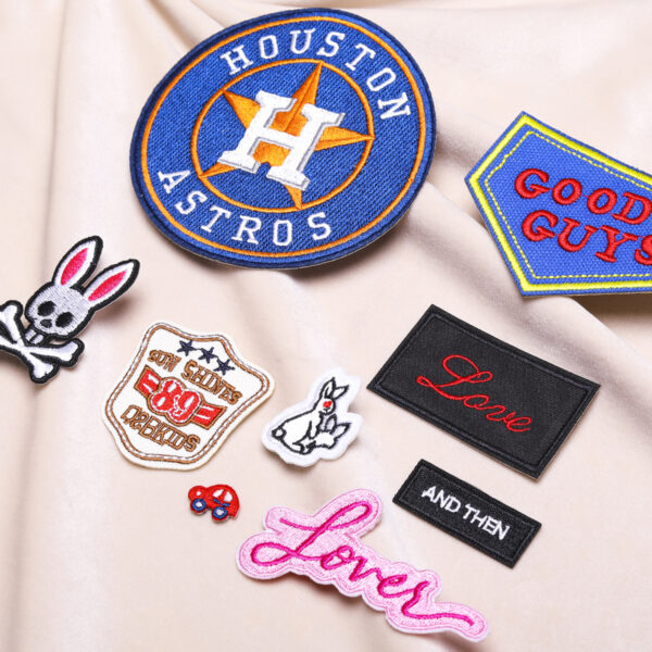 oly-4c7b06f4c76f275cc92f68c8e0abc8e9 Wholesale Computer embroidery logo embroidery cloth stickers clothes diy embroidery badge clothing accessories decorative patch stickers ironing rabbit