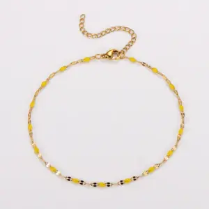 Yellow / Lip chain