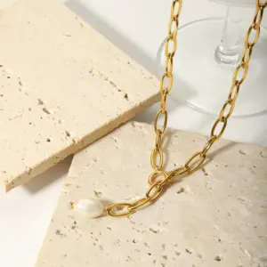 Wholesale PVD Coated Real Gold Plated 18K Gold Solid Color 201 Stainless Steel Freshwater Pearl Baroque Style Commute Waterproof Non Tarnish 201 Stainless Steel Sweater Chain Necklace