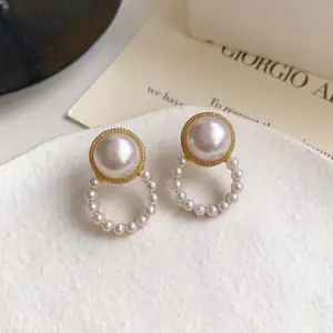 03 Pearl and Circle Ear Studs-925 Silver Needle