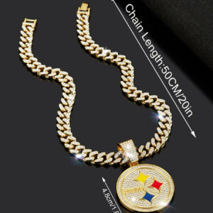 Gold (pendant + chain)