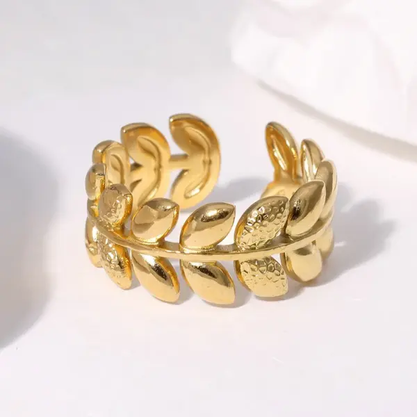 Wholesale PVD Coated Real Gold Plated 18K Gold Leaf 304 Stainless Steel Sweet Waterproof Non Tarnish Open Rings