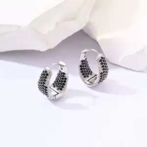 Silver Black Diamond