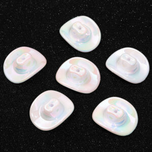 White / 28x34mm
