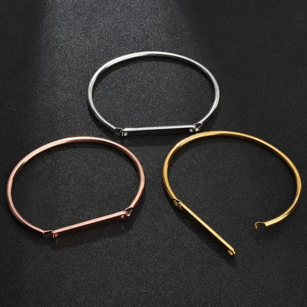 Wholesale PVD Coated Real Gold Plated 18K Customization Laser Engraving Solid Color 304 Stainless Steel Simple Style Waterproof Non Tarnish Bangle