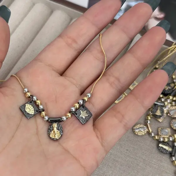 Wholesale Copper 18K Gold Plated Pleated Stoving Varnish Plating Virgin Mary Star Moon Pendant Necklace