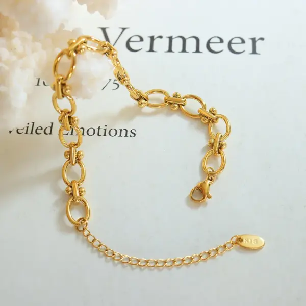 Wholesale 304 Stainless Steel Geometric PVD Coated 18K Gold Plated Real Gold Plated Simple Style Waterproof Non Tarnish Plating Gold Silver Bracelets