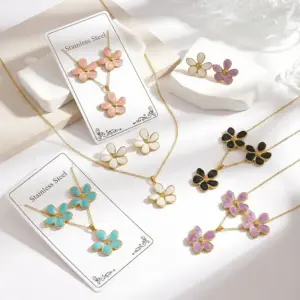 Wholesale 304 Stainless Steel Oil Drop Five Leaf Flower Necklace Earring Set Women's Jewelry Accessories Holiday Casual Vacation Style