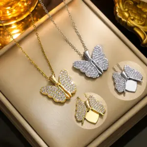 Wholesale PVD Coated Real Gold Plated 18K Gold Flower Butterfly Stainless Steel Sweet Waterproof Non Tarnish Titanium Steel Pendant Necklace