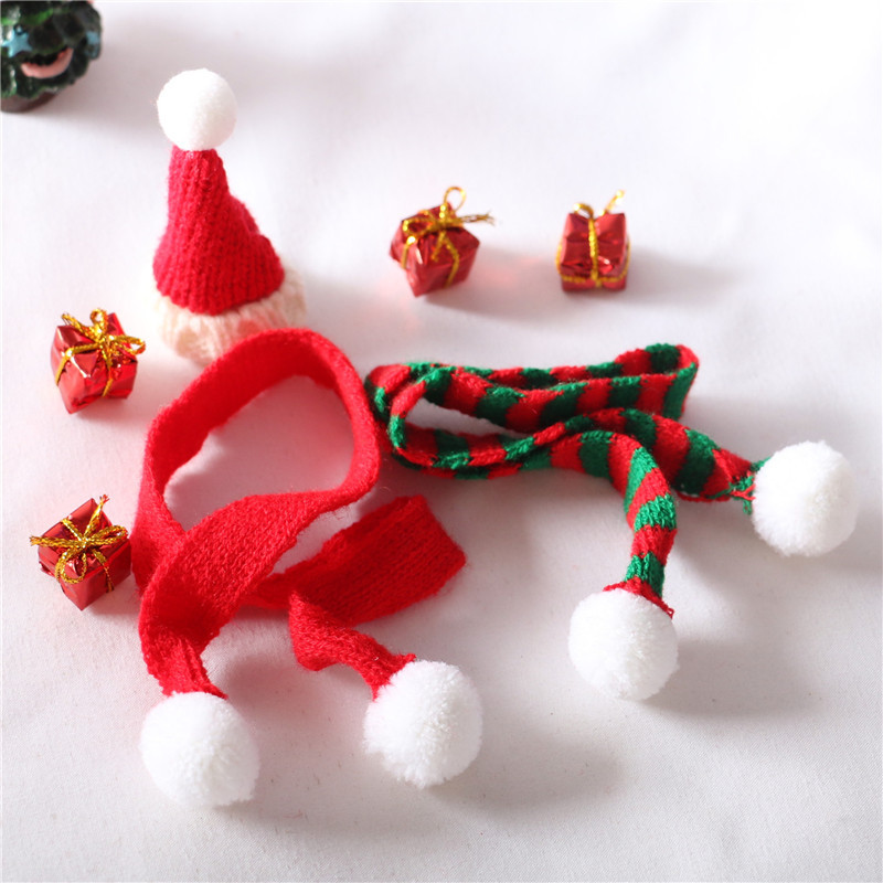 Wholesale Dollhouse1:12 Dollhouse model mini knitted hat stretch Christmas hat gift with f model
