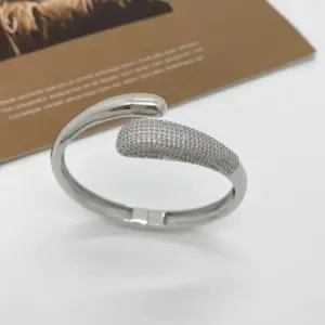 Bangle-Platinum / 18K