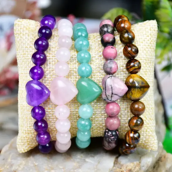 Wholesale Casual Heart Shape Natural Stone Beaded Chain Bracelets In Bulk