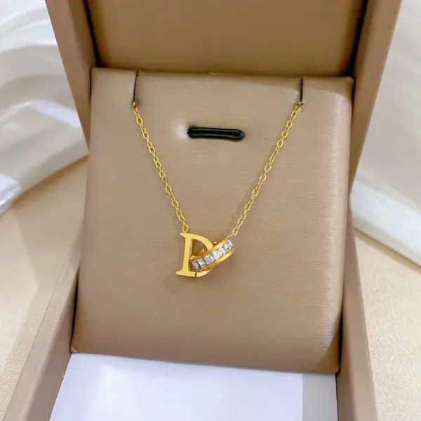 Wholesale PVD Coated Real Gold Plated Circle Letter Butterfly Titanium Steel Simple Style Waterproof Non Tarnish Necklace