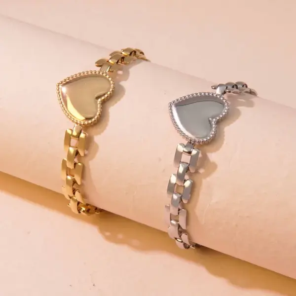 Ion Plating (IP) 18K Gold Plated Heart Shape 304 Stainless Steel Hip-Hop Simple Style Cool Waterproof Non Tarnish Bracelets